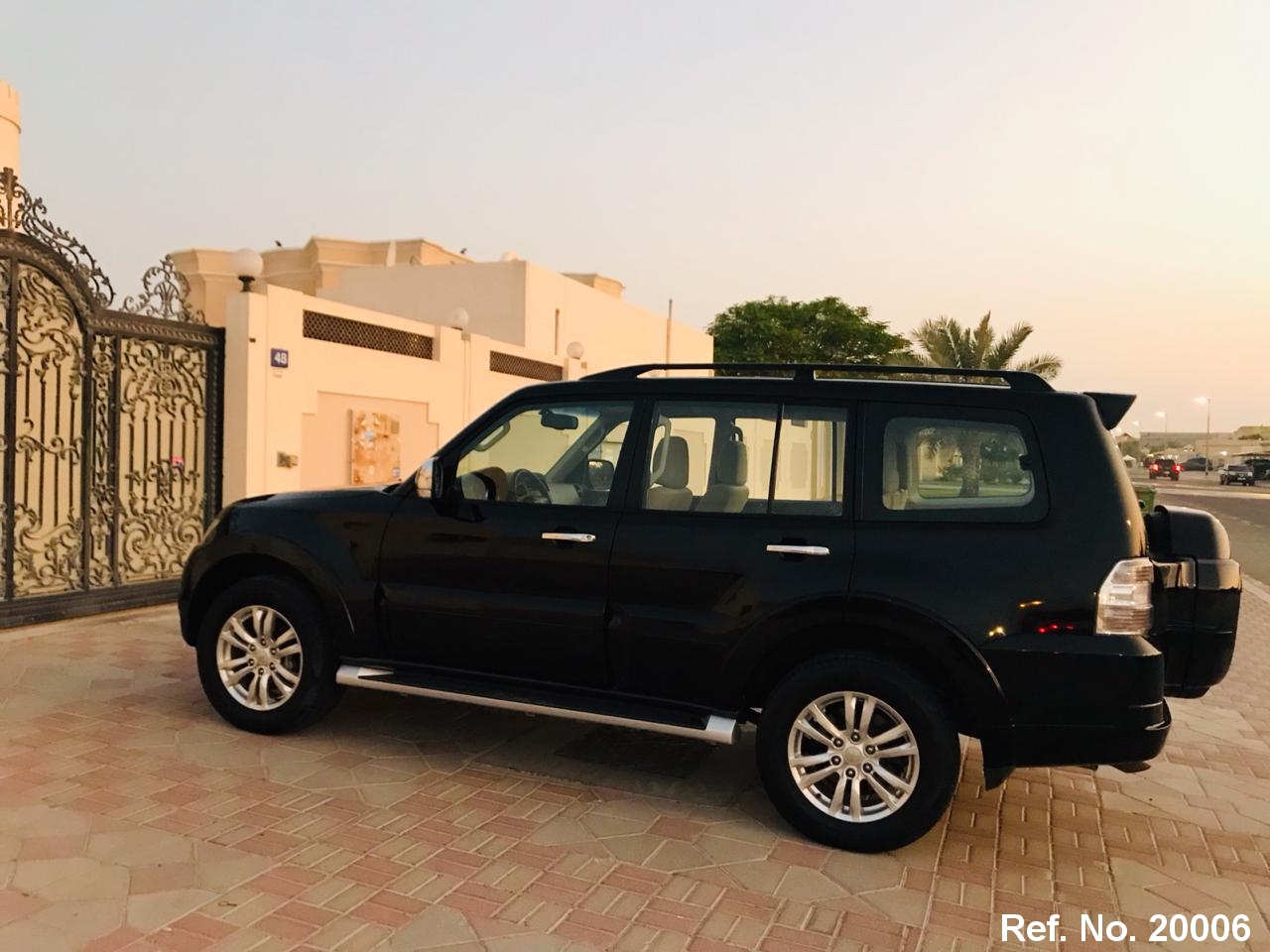  Mitsubishi / Pajero Stock No. 20006